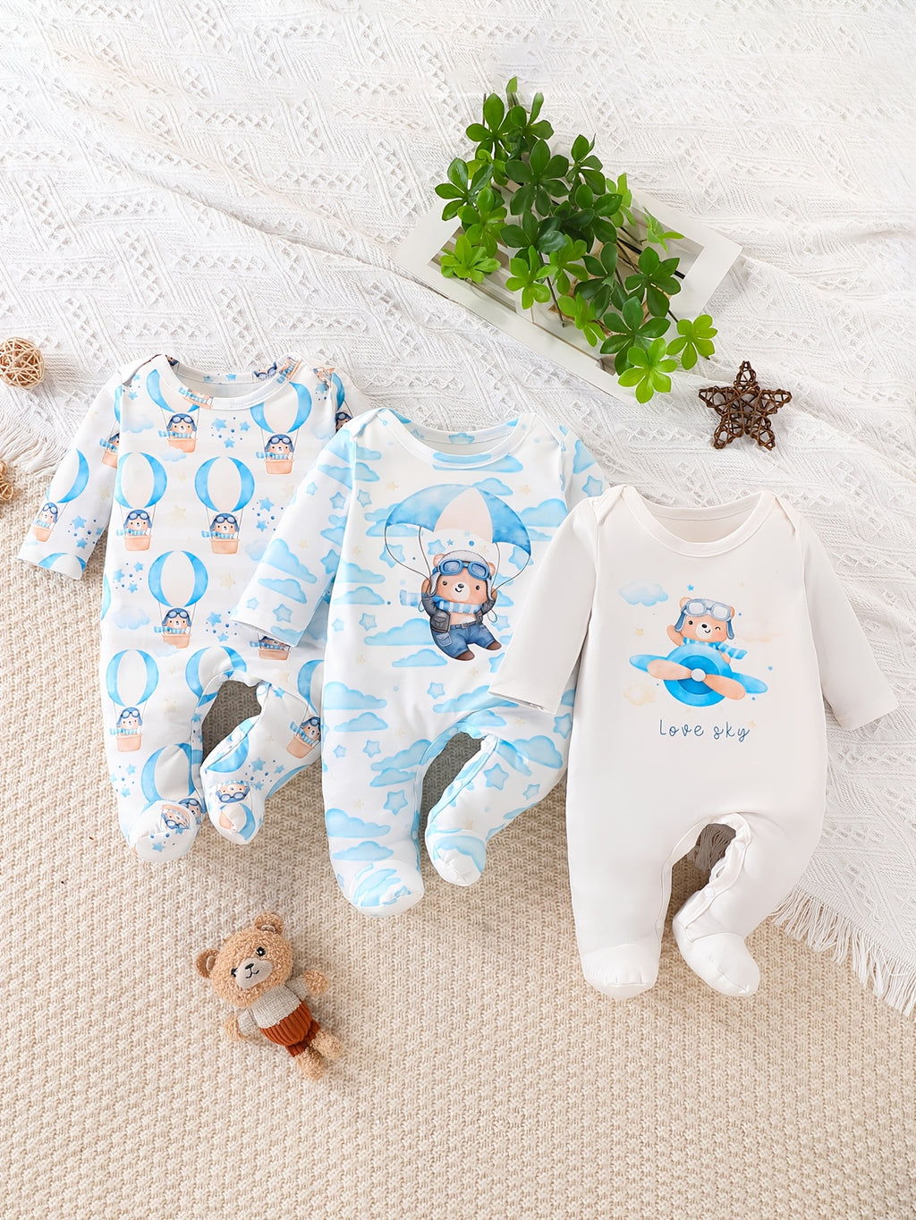 3pcs Baby Footed Onesies, Long-Sleeve Romper Suitable for All Seasons, Featuring Cute Cloud And Bear Prints, Soft And Skin-Friendly Fabric, Breathable And Sweat-Wicking, with Button Design, Perfect for Infant Baptism, for Outdoor