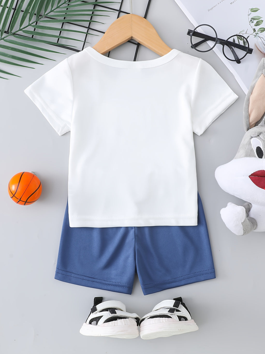 Warner Bros. Boys' Summer Fashion New Arrival: Newborn Infant Round Neck Short Sleeve T-Shirt in Refreshing White with Bugs Bunny Cartoon Sports Print, Paired with Denim Blue Shorts. Stylish and Fashionable, Made with Breathable and Skin-Friendly