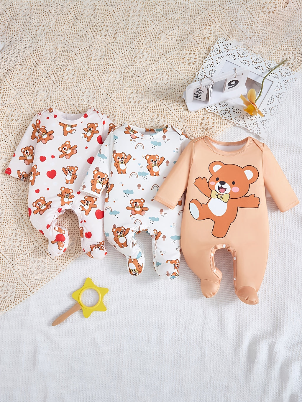 3pcs Boys' Footed Bodysuit, Baby Boy Button-Up Design with Cartoon Bear, Heart, Cloud, and Rainbow Print, Suitable for All Seasons, for Outdoor and Indoor Use, Children's Christening Outfit, Soft, Comfortable, and Stretchy Fabric, Perfect for Outdoor