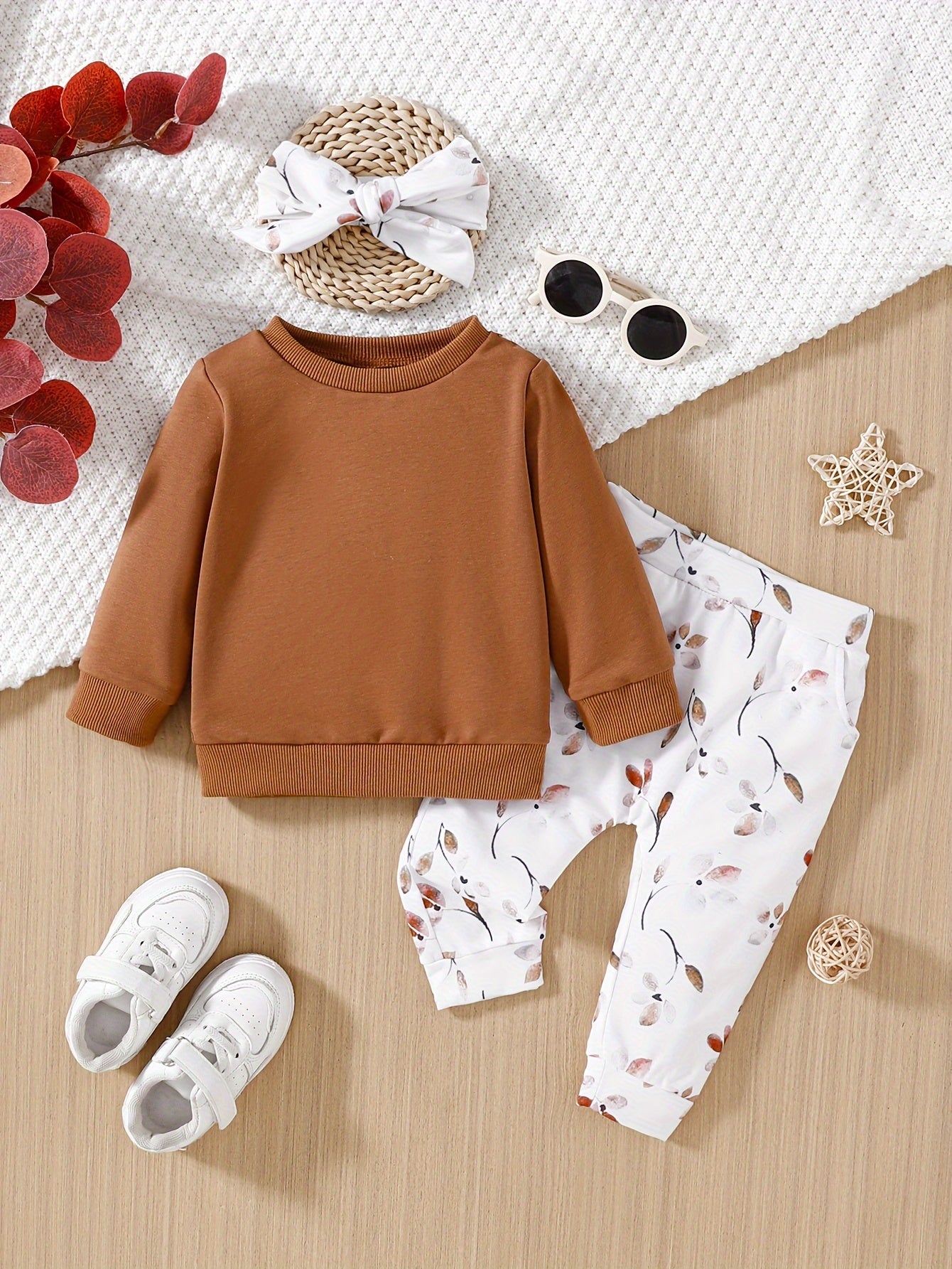 Autumn And Winter New Children'S Clothes Round Neck Long Sleeve Casual Sports Sweatshirt Long Pants Headband Three-Piece Baby Clothes, for Outdoor