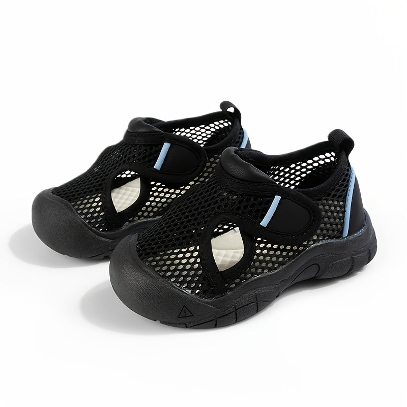 2026 Summer Children's Hollow-Out Mesh Sandals for Girls, Casual Soft-Sole Outdoor Sports Sneakers