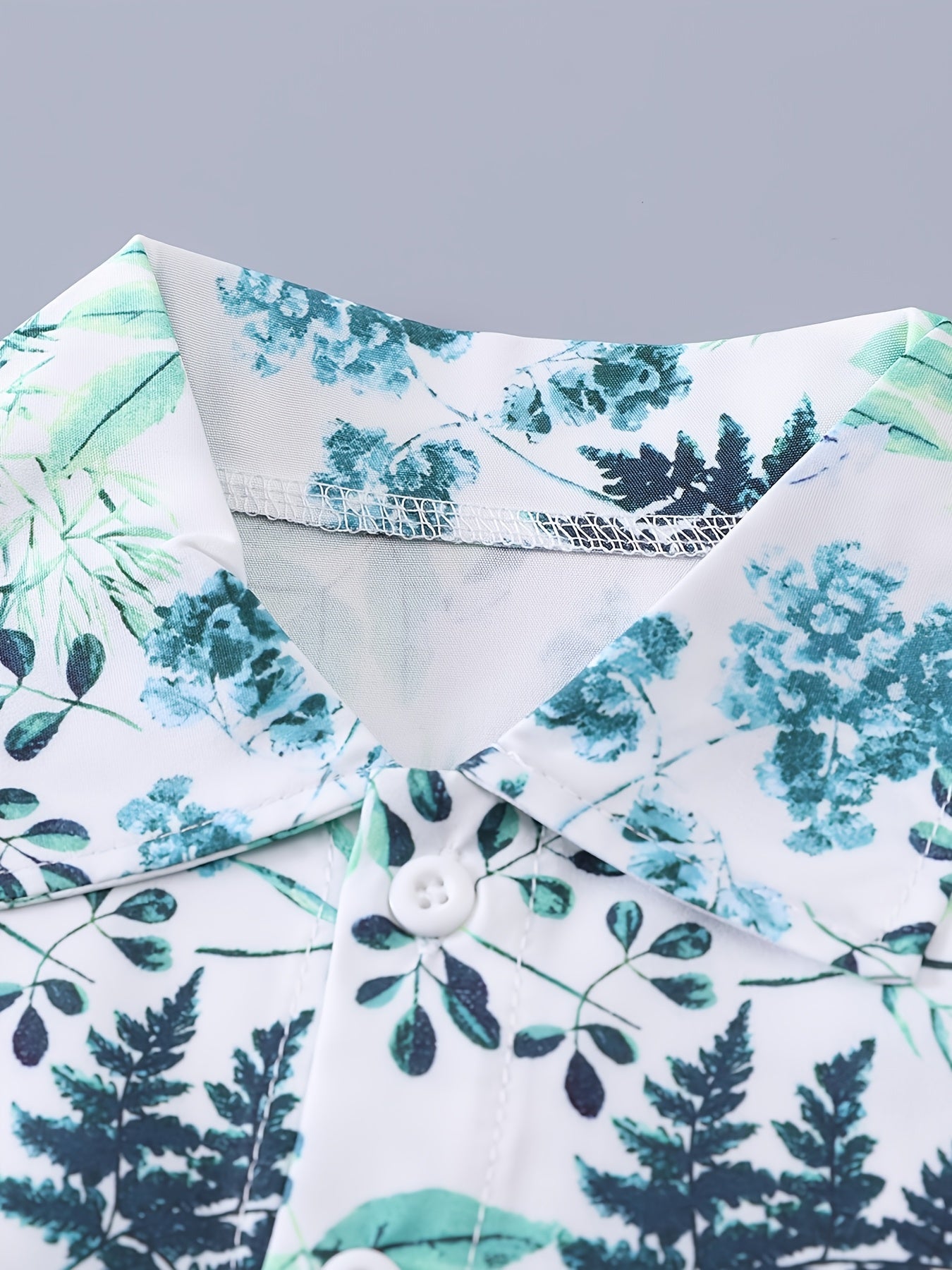 Fashion Casual Vacation Style Green Leaf Short Sleeve Shorts Shirt Set, for Outdoor