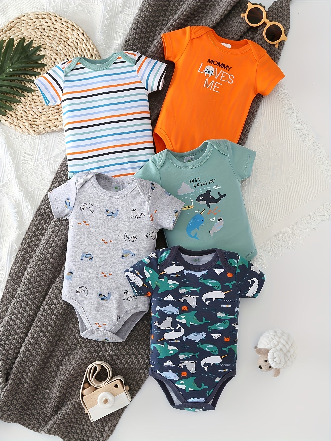 5pcs Set of New Children's Summer Short-sleeved Rompers, Featuring Adorable Cartoon All-over Printed Patterns, Suitable for 0-12 Months, for Baby Boys' Outdoor Wear, Perfect for Outdoor