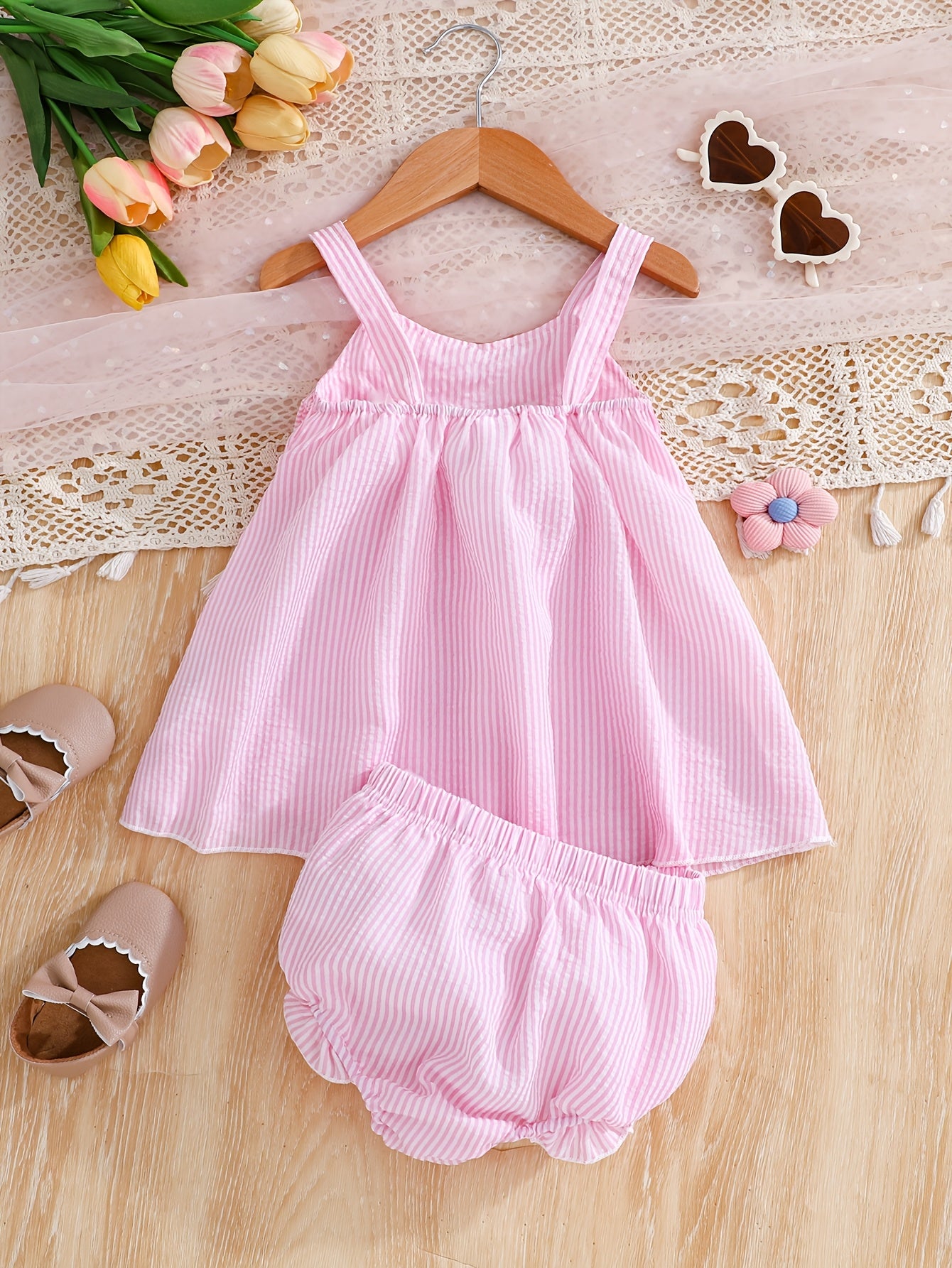 Pink Striped Bow-Knot Baby Tank Top And Shorts Set, for Outdoor
